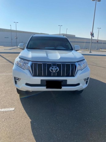 toyota-prado-gxr-big-0