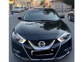 Nissan Maxima