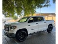 toyota-tundra-small-0