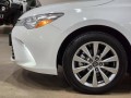 2016-toyota-camry-se-small-3