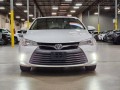 2016-toyota-camry-se-small-4