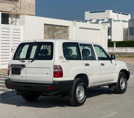 toyota-land-cruiser-g-big-2