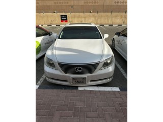 Lexus LS 460