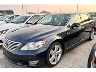 Lexus LS 460