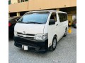 toyota-hiace-small-0