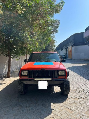 jeep-cherokee-big-0