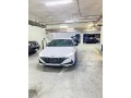 hyundai-elantra-small-4