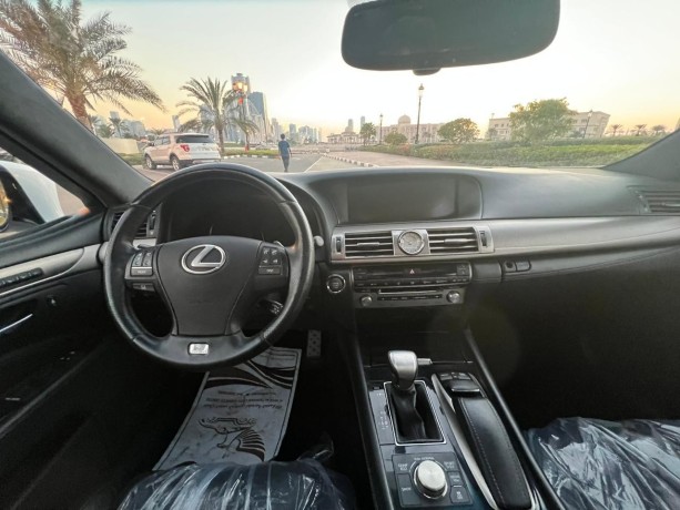 lexus-ls-460-big-3