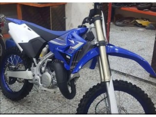 Yamaha YZ 125