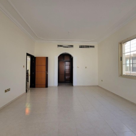 for-rent-a-villa-in-khalifa-city-a-big-3