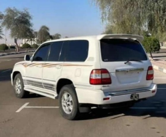 toyota-land-cruiser-big-3