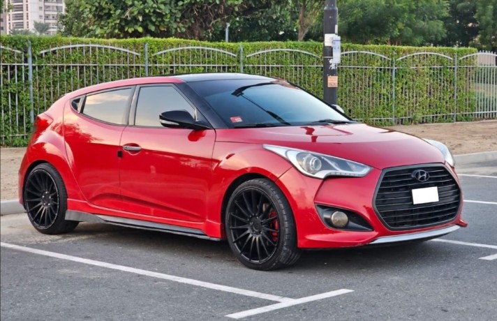 hyundai-veloster-big-0