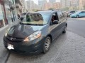 toyota-sienna-small-3