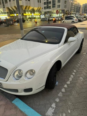 bentley-2008-big-0