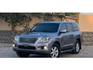 Lexus LX570