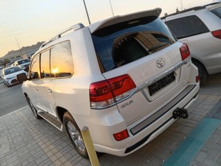 Toyota Land Cruiser GXR