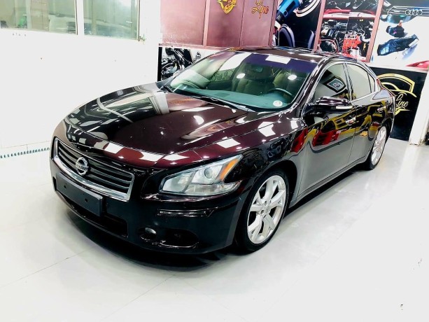 nissan-maxima-big-0