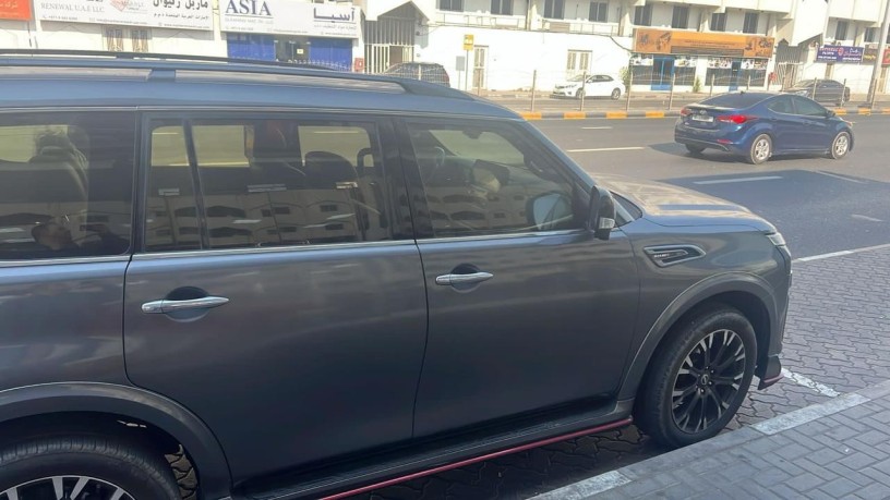 infiniti-qx80-big-2