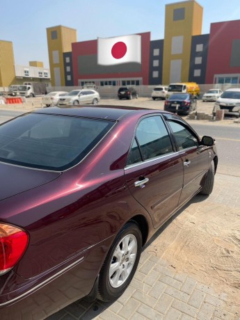 toyota-camry-2005-big-2