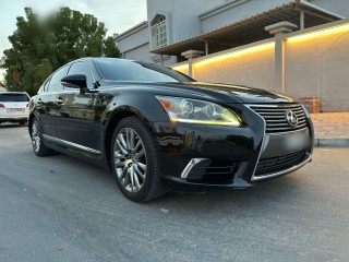 Lexus LS 460