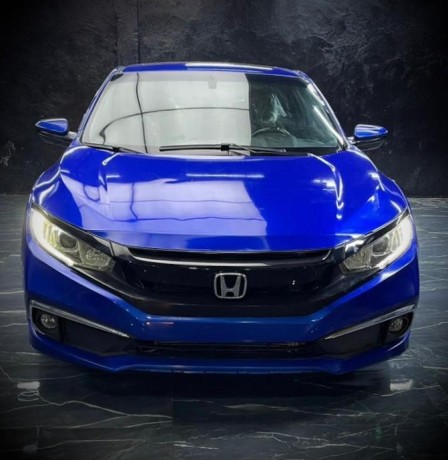 honda-civic-2018-big-8