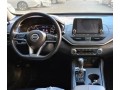 nissan-altima-sr-small-5