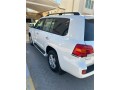 toyota-land-cruiser-small-1