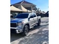 toyota-tundra-small-0