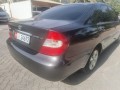 toyota-camry-small-7