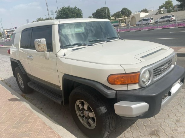 toyota-fj-cruiser-big-0