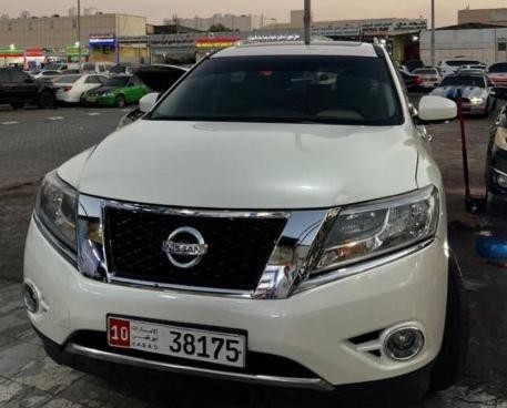 nissan-pathfinder-big-0