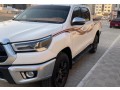 toyota-hilux-small-3