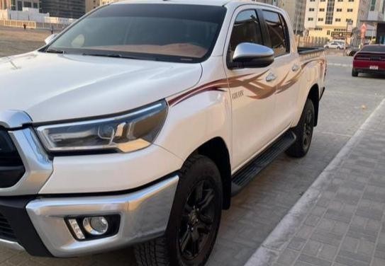 toyota-hilux-big-3