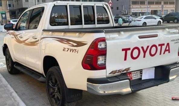 toyota-hilux-big-5