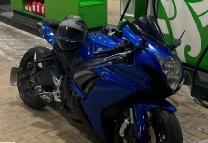 gsxr-600-big-0