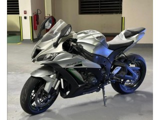 Kawasaki zx10r