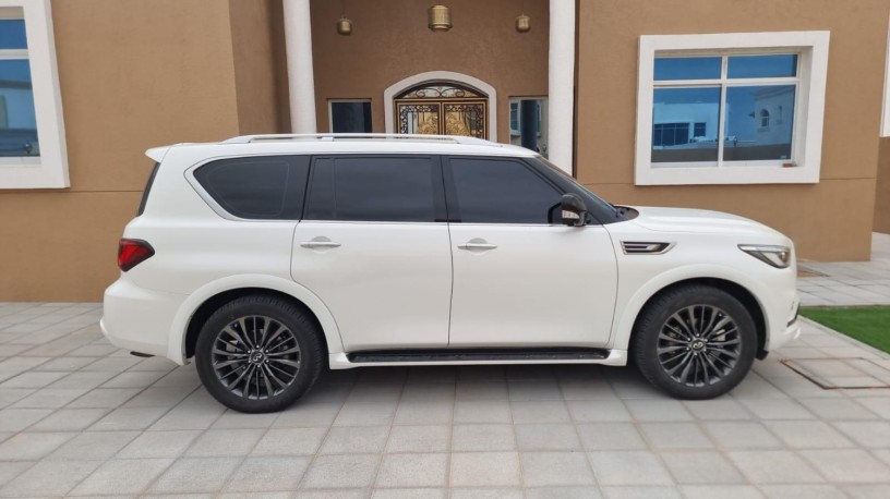 infiniti-qx80-big-2