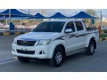 toyota-hilux-small-0