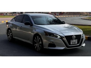 Nissan Altima SR