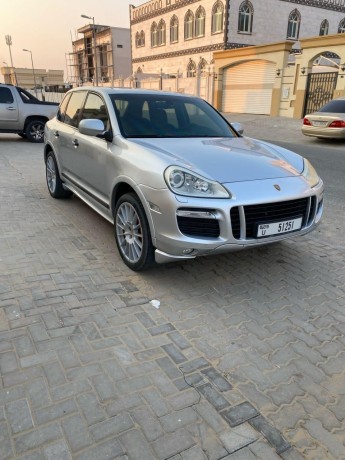 porsche-cayenne-gts-big-0