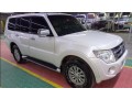 mitsubishi-pajero-small-0