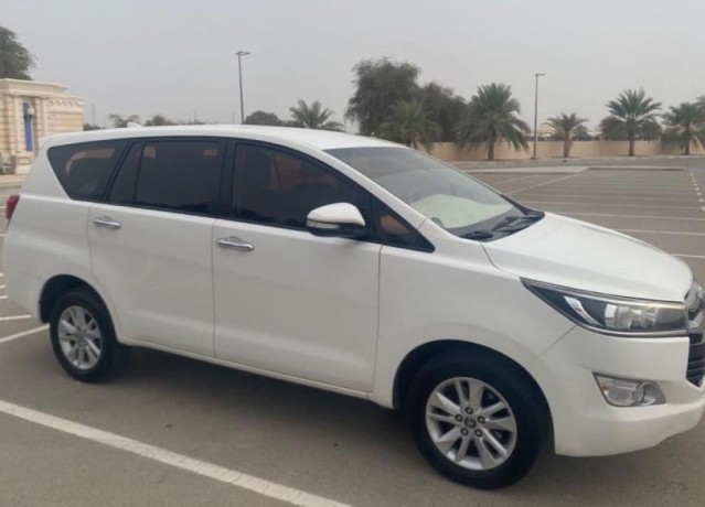 toyota-innova-big-2