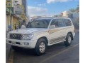 toyota-land-cruiser-small-0