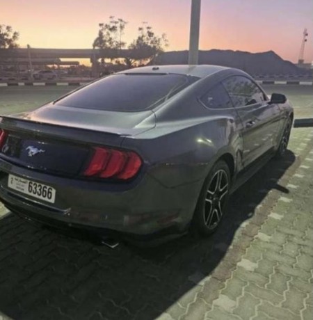 ford-mustang-big-2