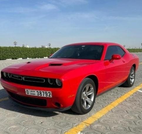 dodge-challenger-big-0