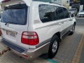 toyota-land-cruiser-small-0