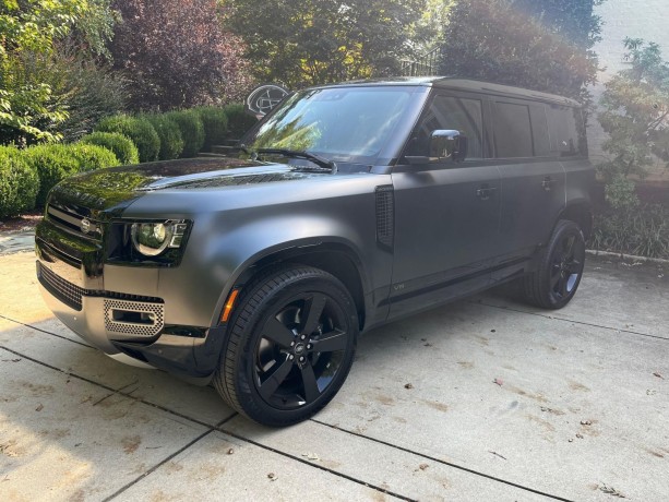 2023-land-rover-defender-110-v8-carpathian-edition-big-1