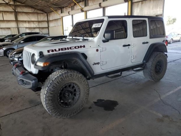 2019-jeep-wrangler-big-0