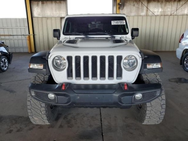 2019-jeep-wrangler-big-4