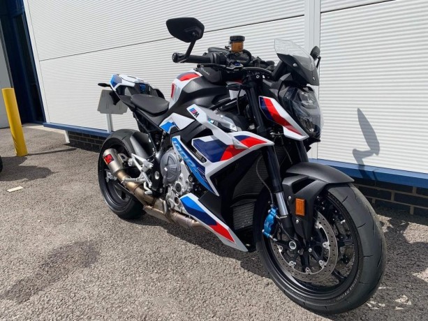 2023-bmw-m1000r-whatsapp-971521974732-big-0